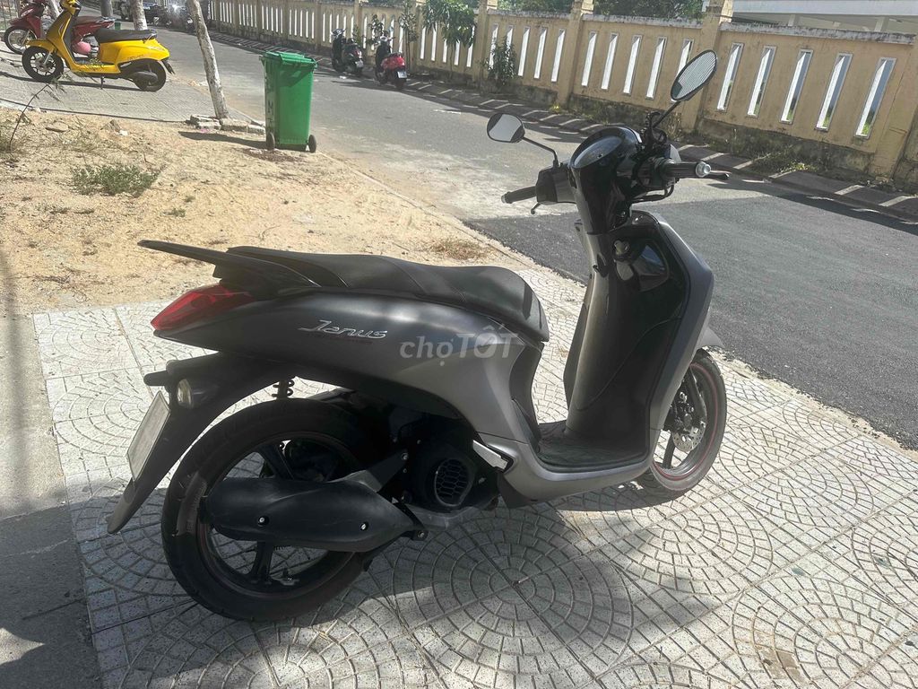 Фото 2: Yamaha Janus 2017 Серый матовый 30.000 км