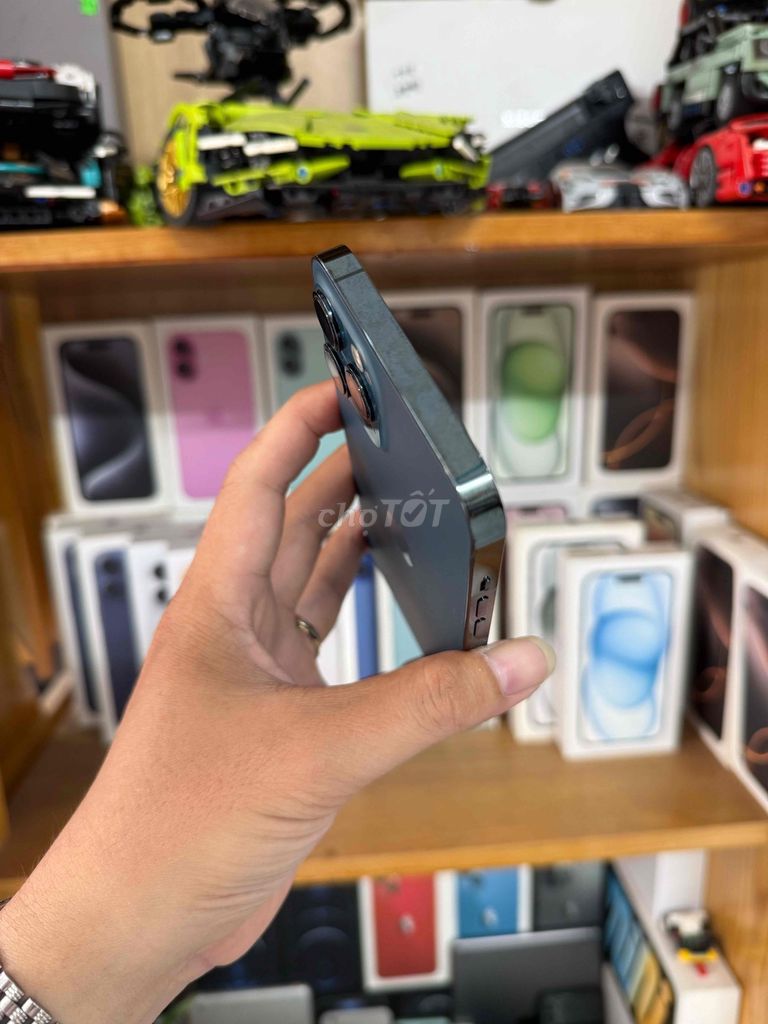 Фото 2: Apple iPhone 12 Pro Max 512GB синий 93%