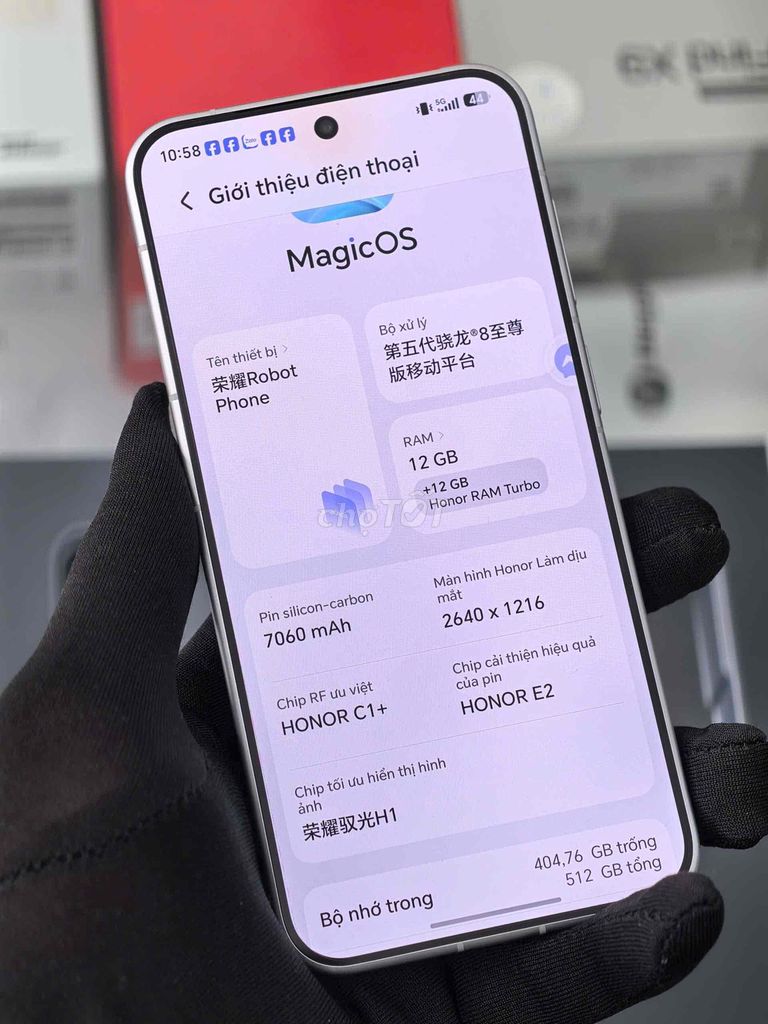 Фото 2: Honor Robot Phone 12GB/512GB Серебристый