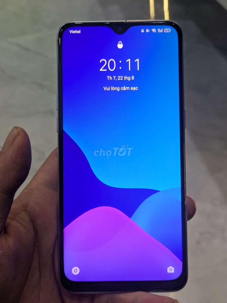 Фото 2: Realme Q Белый жемчуг