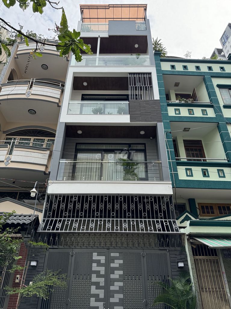 Фото 2: Cho thuê hầm, 4 lầu, sân thượng, thang máy (DT sử dụng: 400m2) full nội thất cao cấp - Đ/C: 666/64/12 Ba Tháng Hai