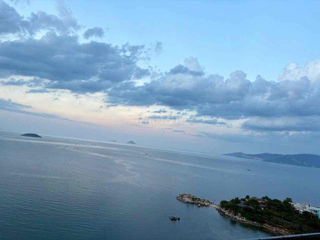 ПРОДАЖА УГЛОВОЙ КВАРТИРЫ С ВИДОМ НА МОРЕ В MƯỜNG THANH VIỄN TRIỀU - НЯЧАНГ