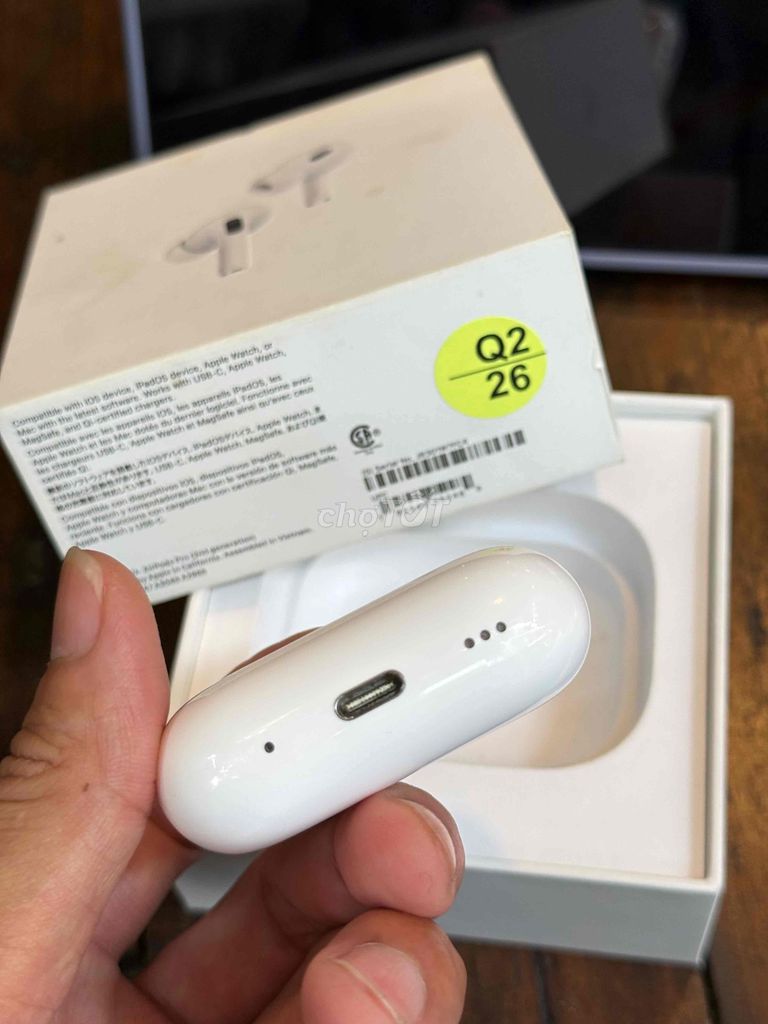 Фото 3: Наушники AirPods Pro 2 TypeC оригинальные новые 98%