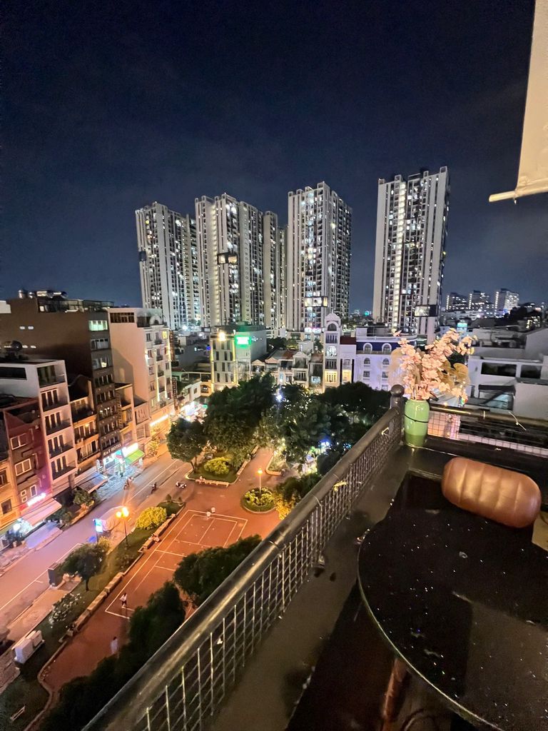 Сдается ROOFTOP рядом с Viettel Tower, ЖК Hà Đô, кольцо Dân chủ CMT8
