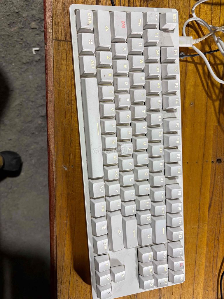Фото 2: Механическая клавиатура Xiaomi Yuemi MK01 Белая, б/у