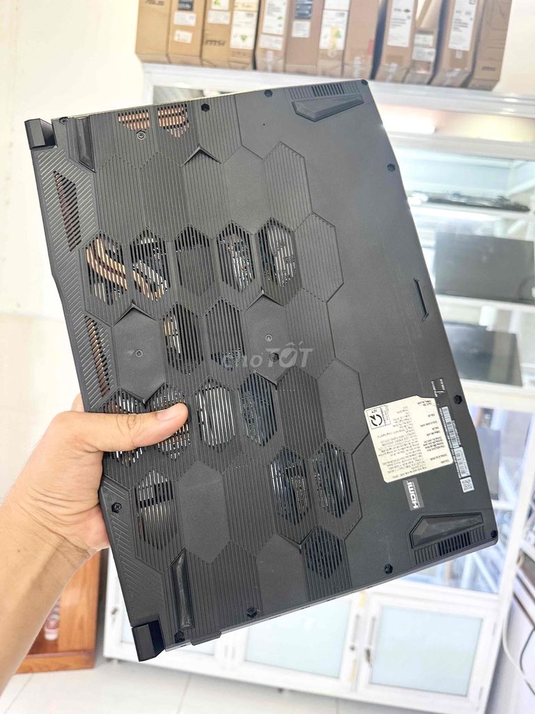 Фото 3: MSI Katana GF66 i7-11800H 16GB/512GB RTX 3050