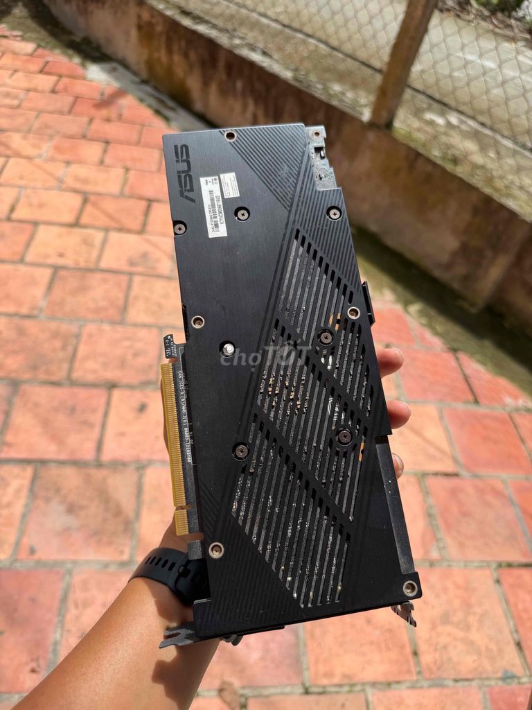 Видеокарта Asus RTX 2060 Super, чёрная