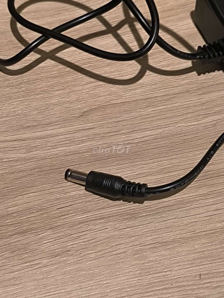 Фото 3: Блок питания 12V 2A 5.5x2.5mm для Wifi, камер, LED, новый