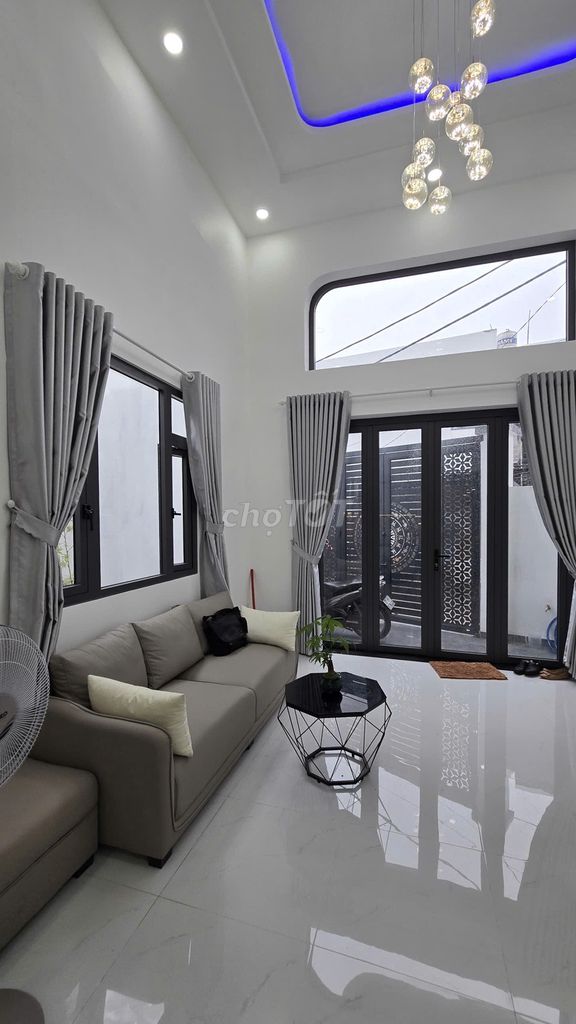 Фото 3: Nhà Trưng Vương 3 ngay Trường CĐ Giao thông vận tải 5.2x18m, 4PN