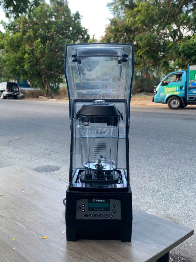 Блендер Vitamix черный