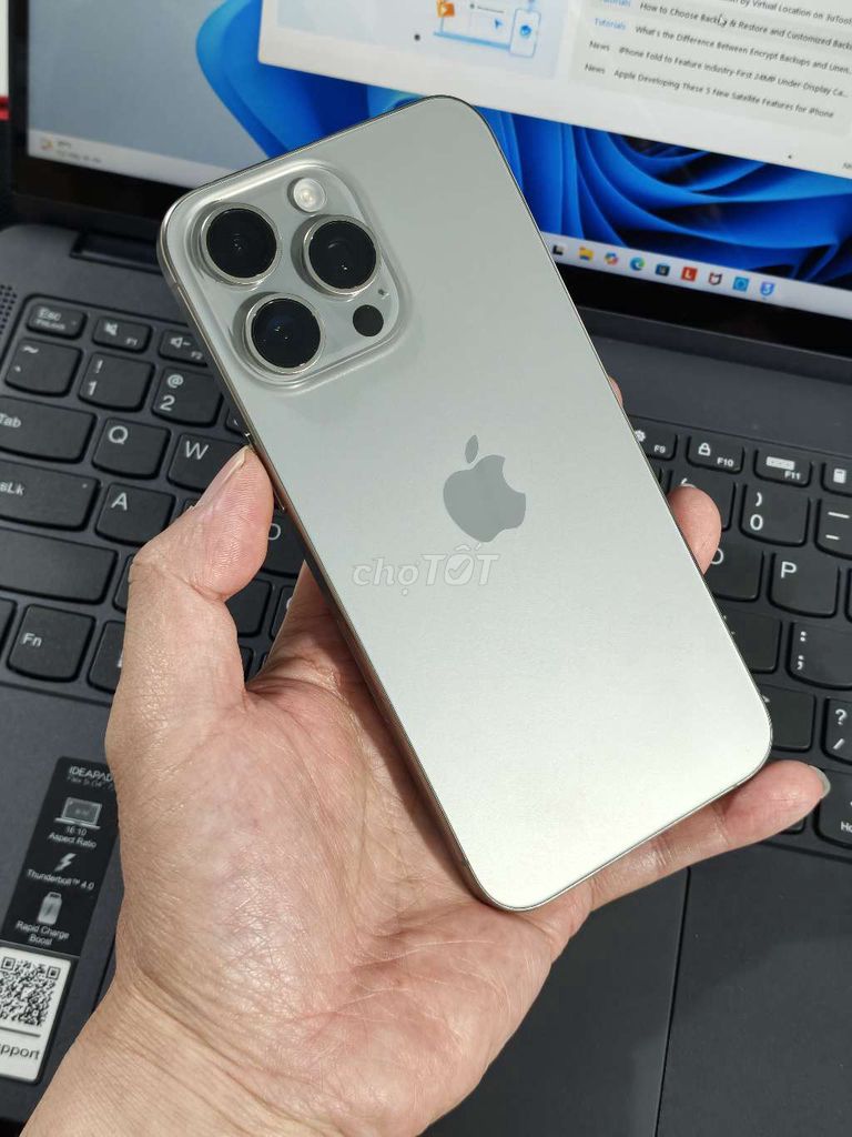 Apple iPhone 15 Pro Max 256GB Mỹ 99% bán hay GL