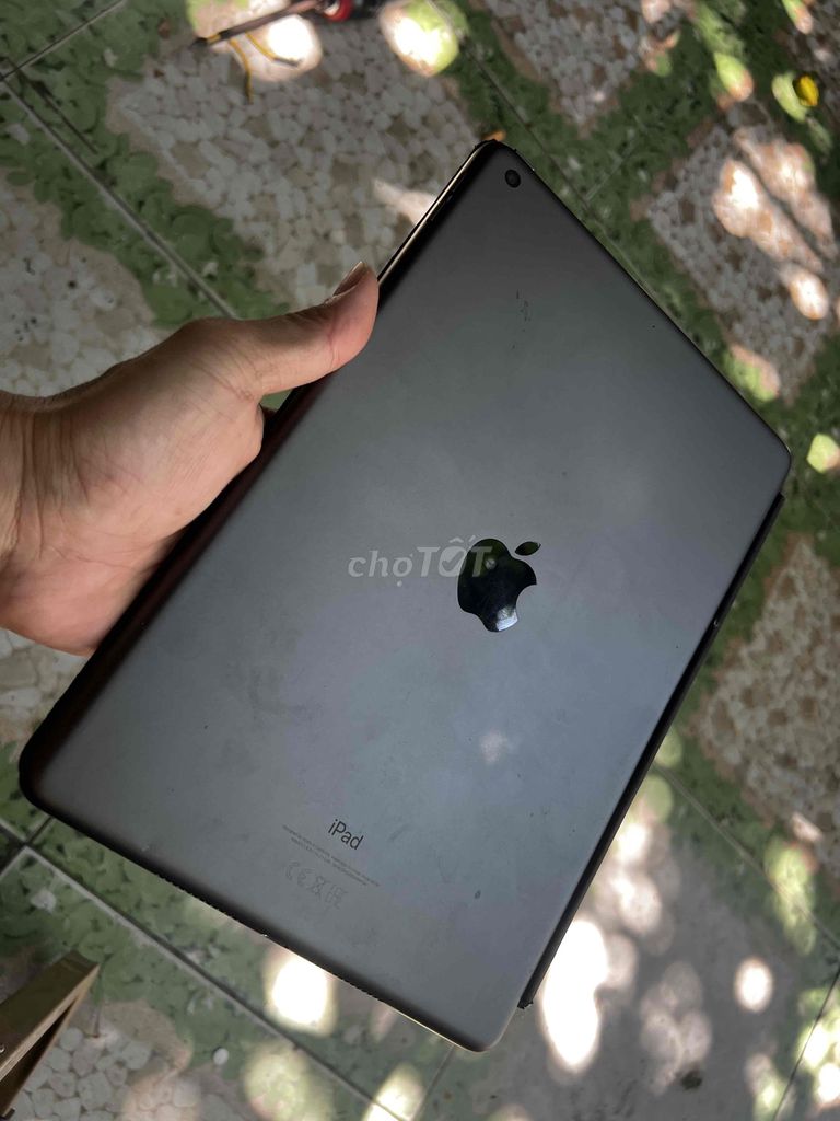 Apple iPad Gen 7 32GB Серый
