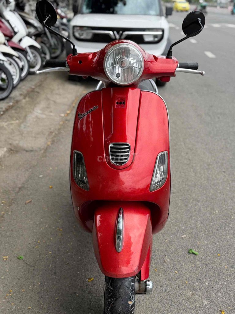Vespa 3V IE FI с электронным впрыском топлива
