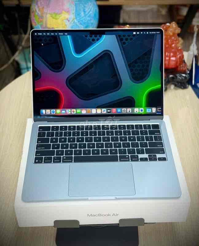 Macbook Air M5 2026 | Ram 16Gb/SSD 512Gb | Б/у до 4/2027
