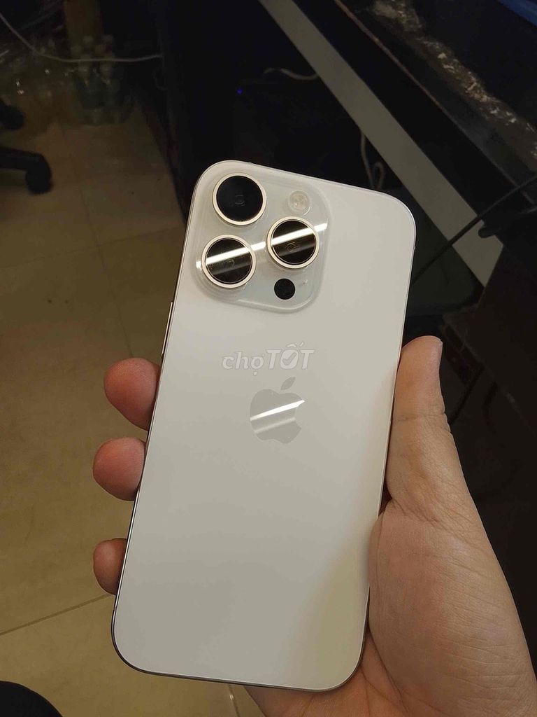 Фото 2: Apple iPhone 16 Pro 128GB Trắng Mỹ 92%