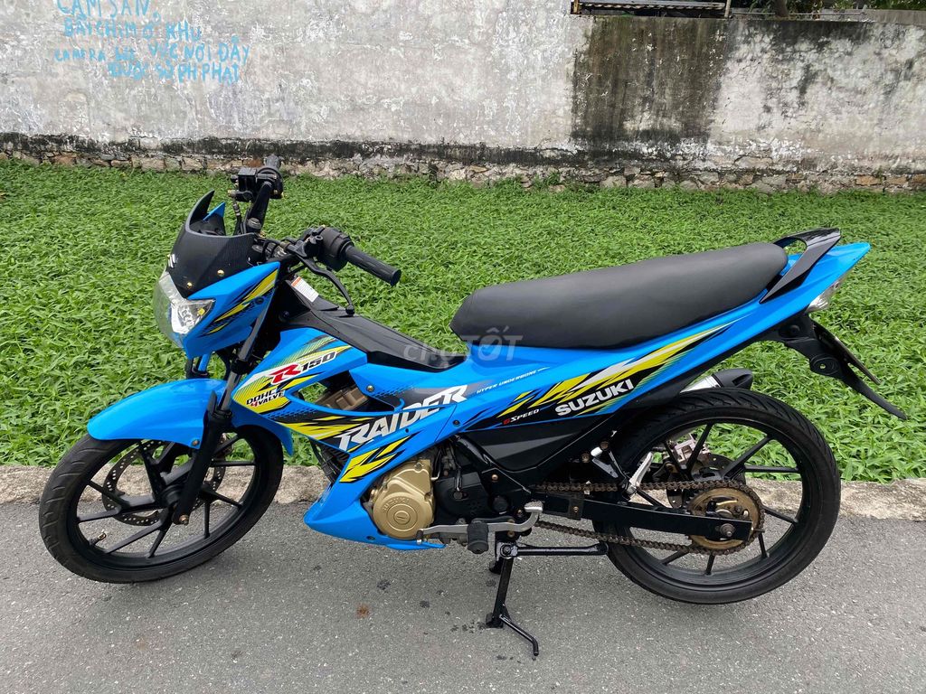 Фото 3: Suzuki Raider 150 Синий 147.3cc