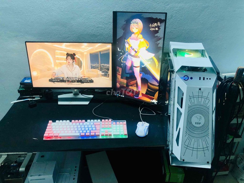 Срочно продаю комплект i7, 16 ГБ ОЗУ, видеокарта 2 ГБ, тянет LoL и FIFA, дёшево