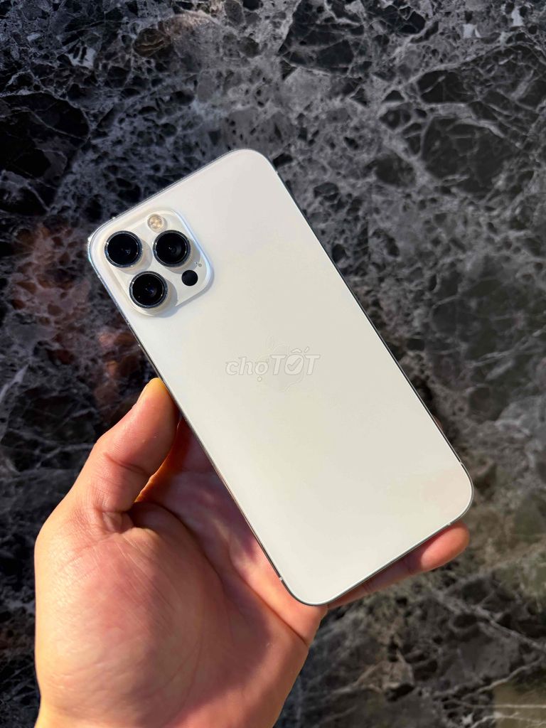 iPhone 12 Pro Max 128GB белый, заменена батарея