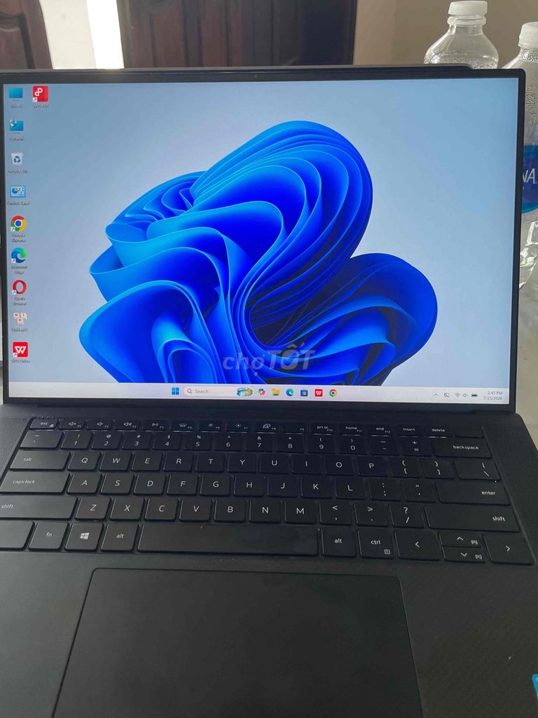 Dell Precision 5560 i7-11850H 32GB/1TB SSD
