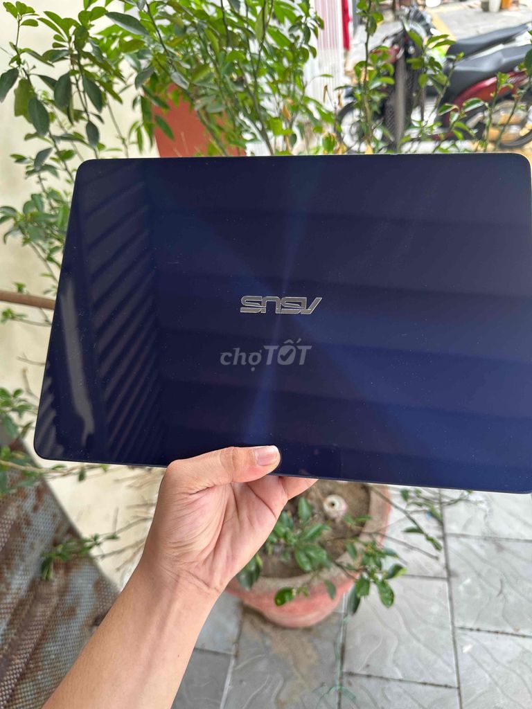 Фото 2: ASUS UX 430 8GB/128GB