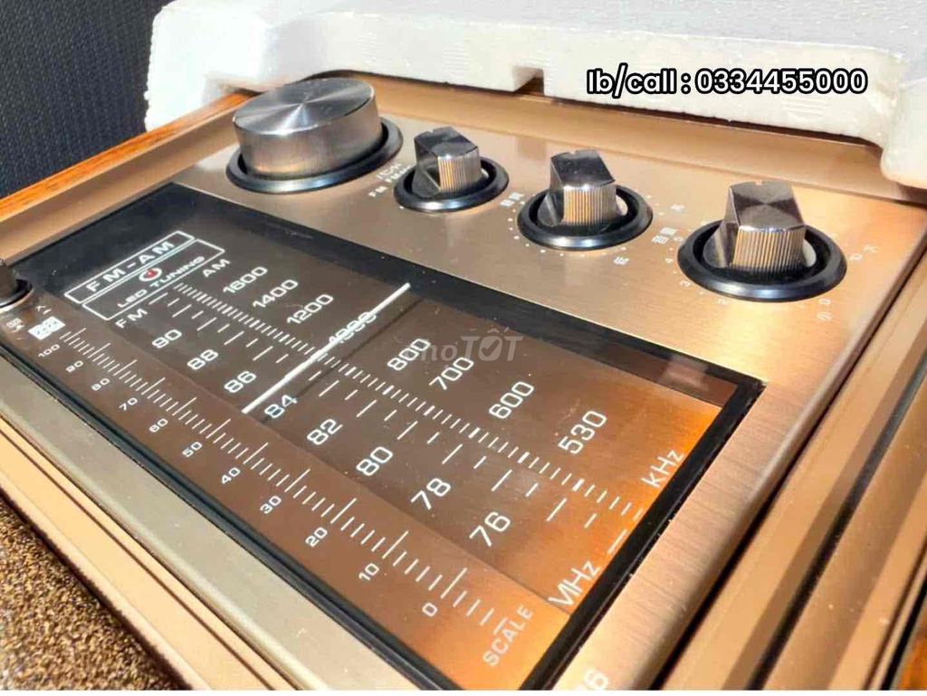 Радиоприемник National RE-896 из темного дерева (Япония)