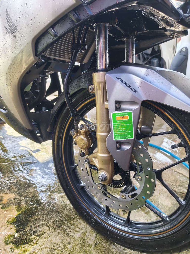 Фото 3: Honda Winner X V3 ABS smartkey 2023