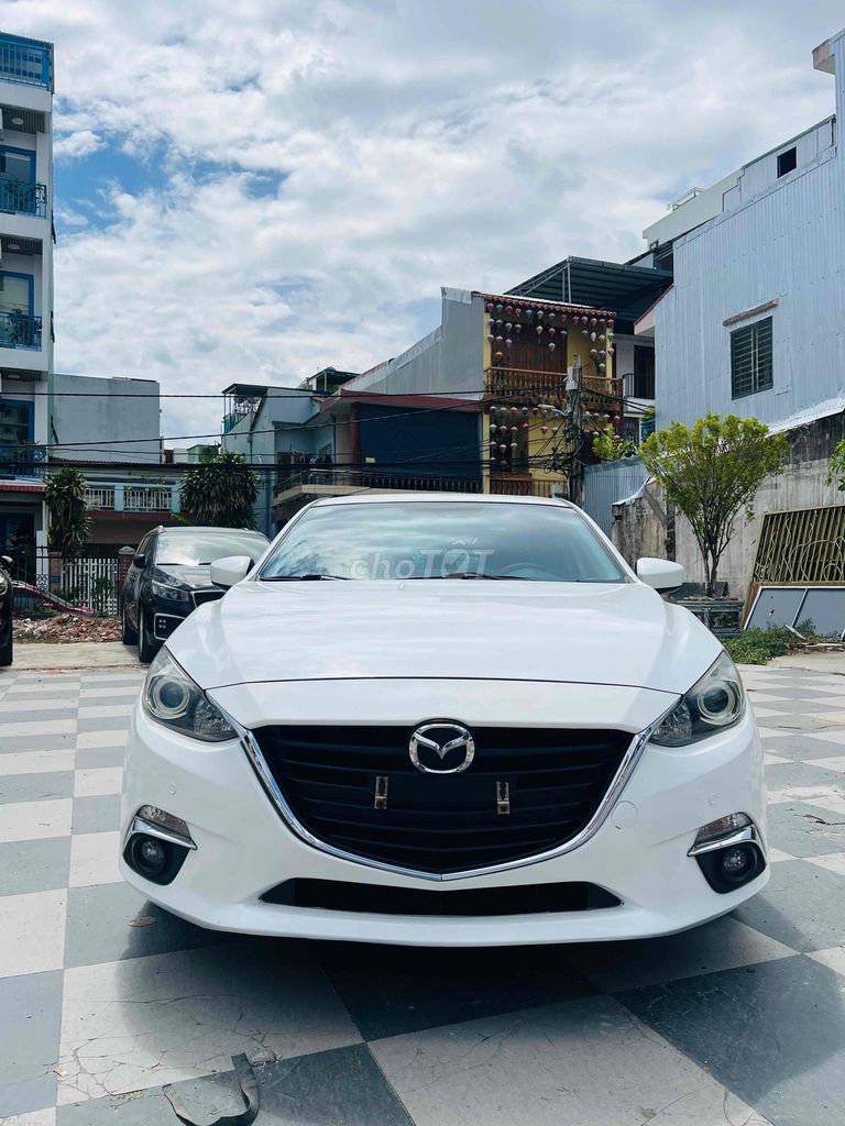 Фото 2: Mazda 3 Sedan 2016 AT 1.5, один владелец, куплена новой