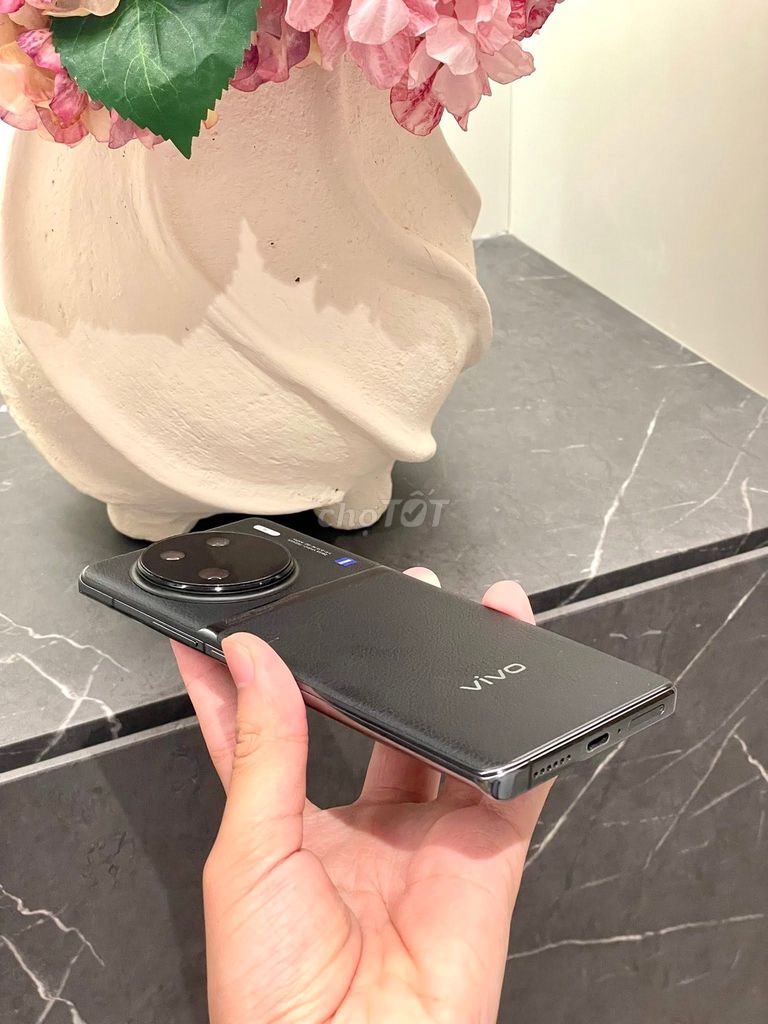 Фото 2: Vivo X90 Pro 12GB 256GB черный
