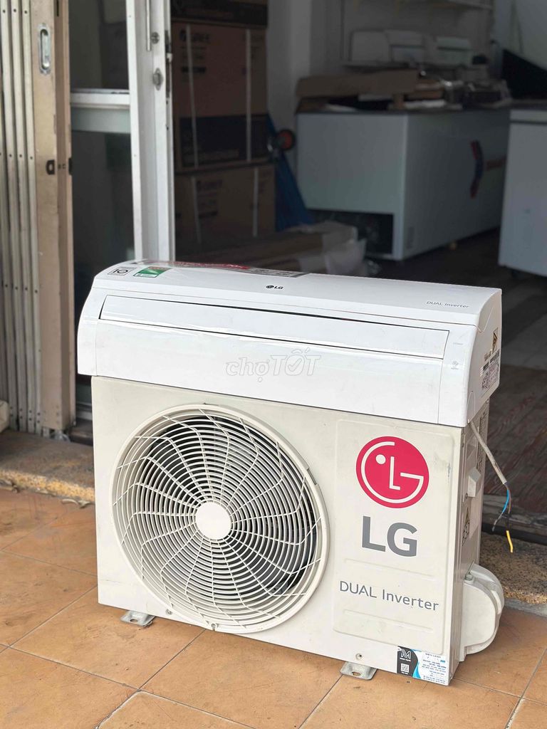 Фото 3: Кондиционер LG Inverter 1 лошадиная сила, Таиланд, белый