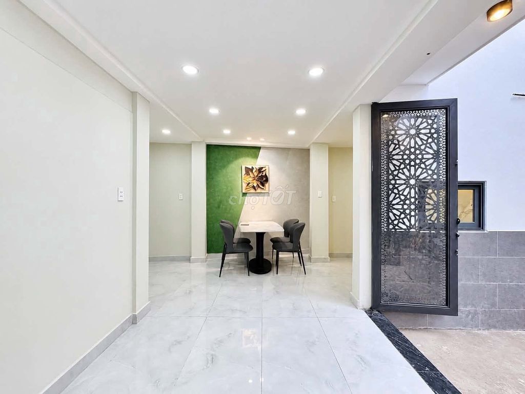 Фото 2: 🦀 ВЫХОД НА ФАСАД • ХОАНГ ХОА ТХАМ, РАЙОН ЗЯДИНЬ