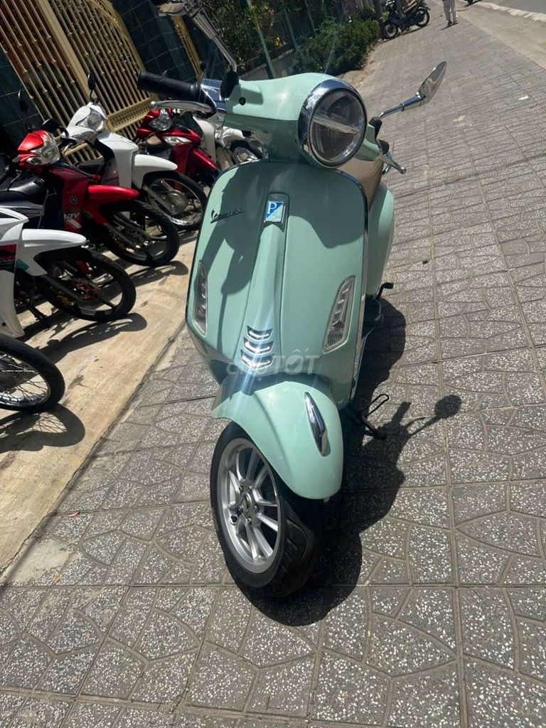 Piaggio Vespa бирюзовый, импортный