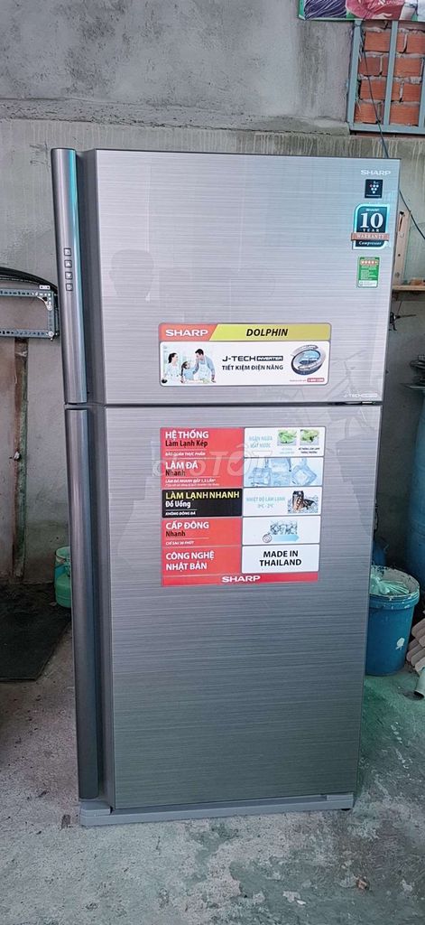 Холодильник Sharp inverter 590 литров, закаленное стекло