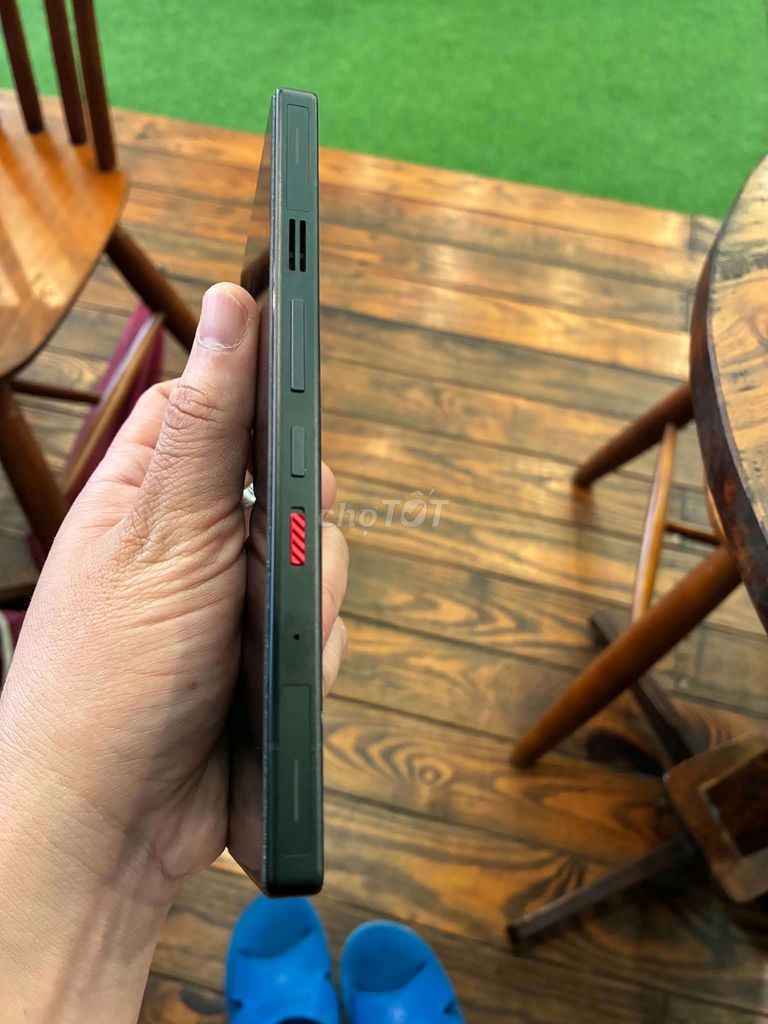 Фото 2: Redmagic 11S Pro 12GB/256GB Черный