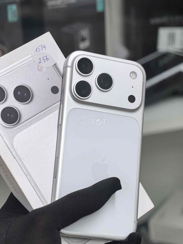 Apple iPhone 17 Pro 256GB Bạc 99%