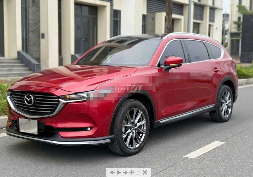 Фото 3: Mazda CX-8 Premium 2019, 7 мест, бензин, красный
