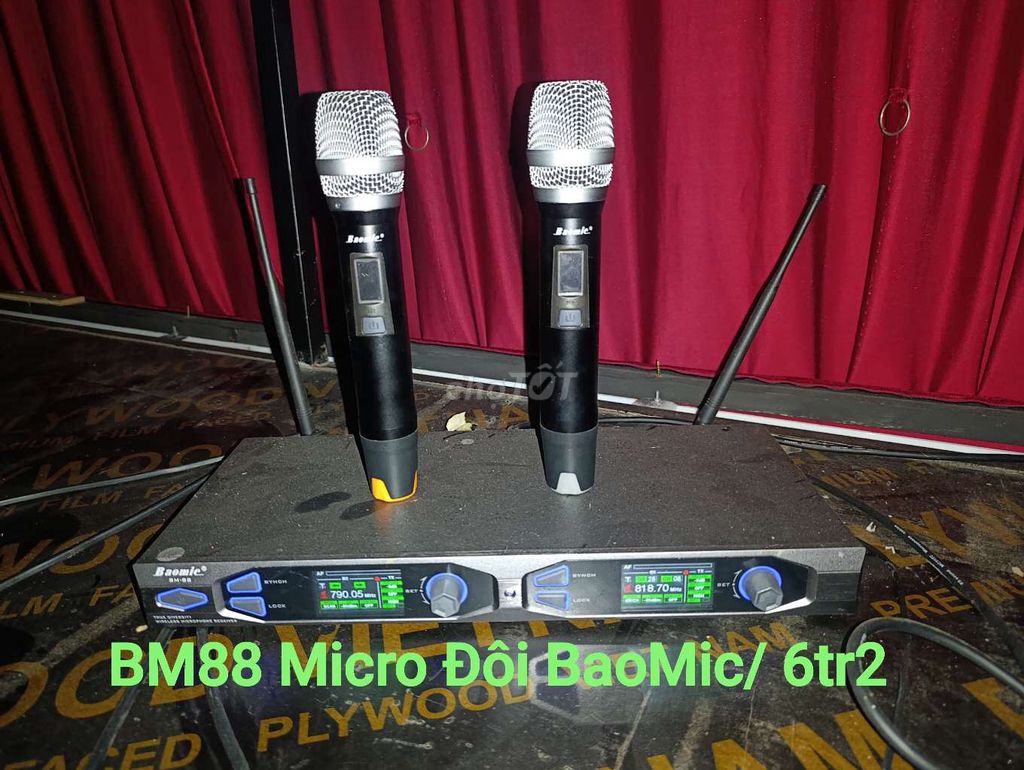 Micro không dây Baomic BM88 Đen