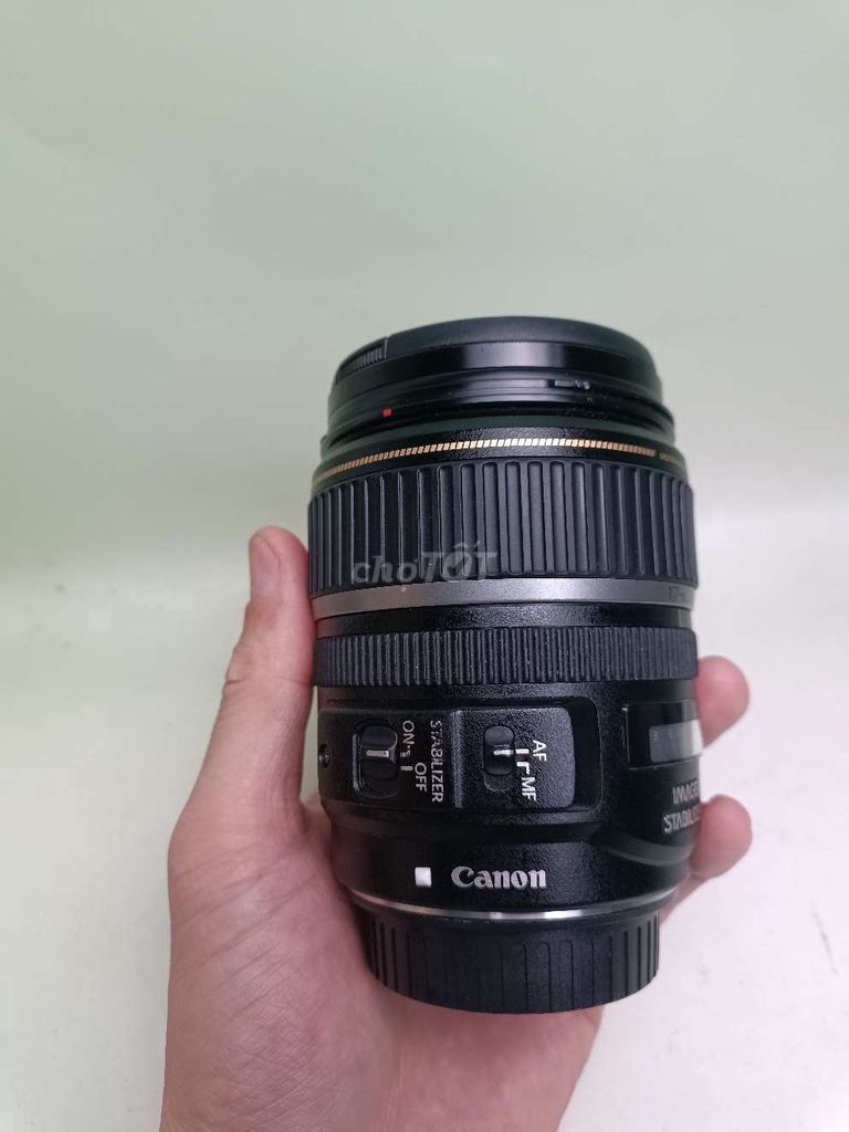 Фото 2: Объектив Canon 17-85 IS USM цена 1,4 млн