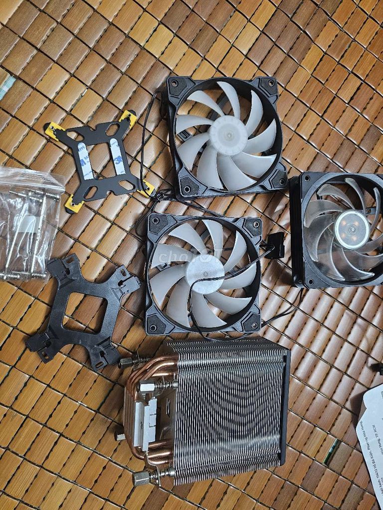Воздушное охлаждение Cooler Master черное, б/у