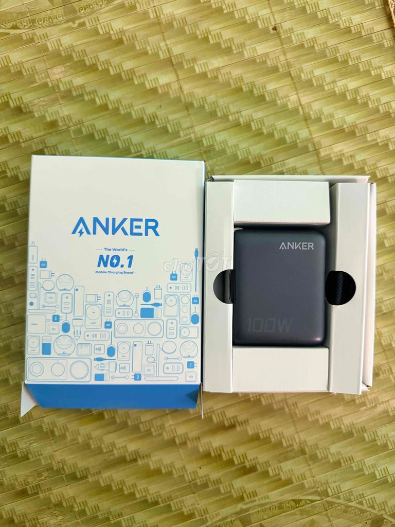 Зарядное устройство Anker 100W черное 99%