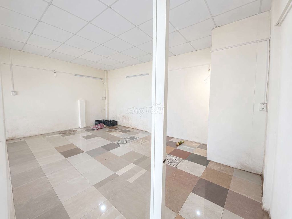 Фото 3: MT 78A Cao Văn Lầu, ngang 6m, gần chợ Bình Tây, giá rẻ, kinh doanh tốt