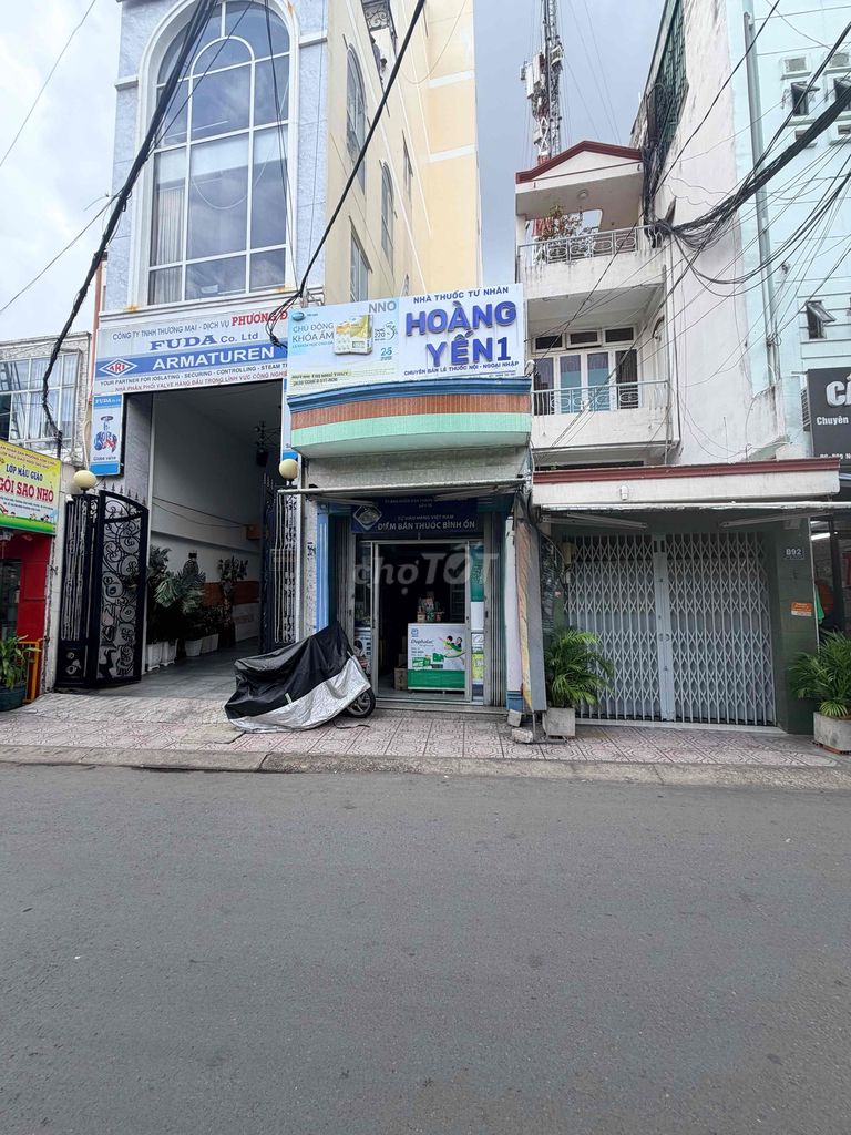 Фото 2: ПРОДАЖА ДОМА, ФАСАД НА УЛИЦЕ NGUYỄN THẦN HIẾN