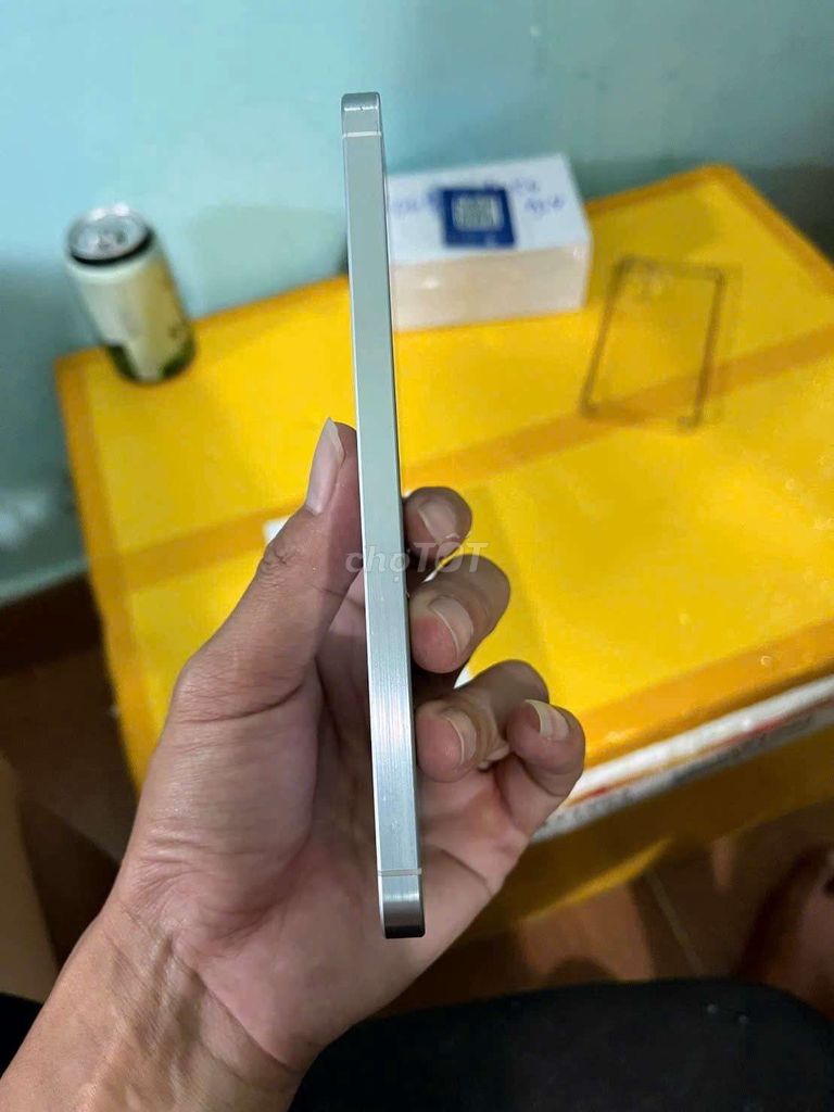 Фото 2: Samsung A56 5G 8GB/128GB серебристый, как новый