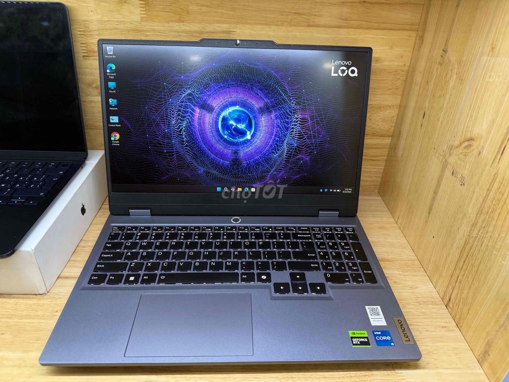 Фото 2: Lenovo LOQ i5 12450HX 15.6FHD 12G/512G RTX 3050