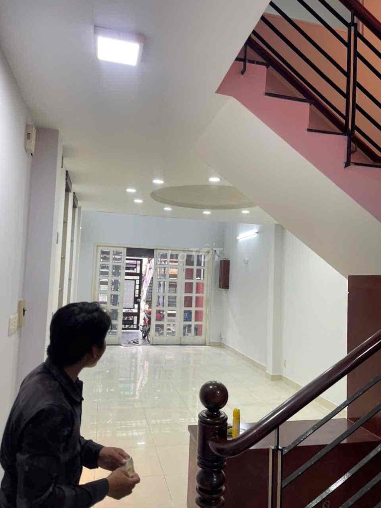 Фото 3: Аренда дома с фасадом в районе «бан ко» (шахматная доска), округ Тан Фу