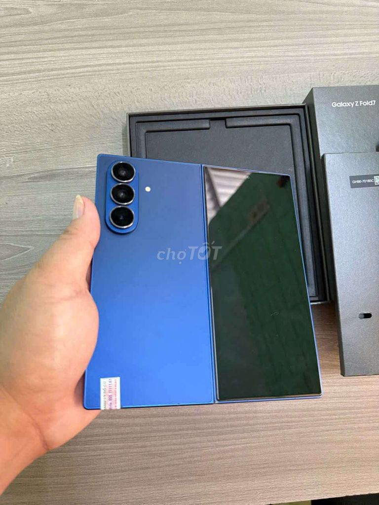 Фото 3: Galaxy Z Fold7 Vn full box care+ 8/2027