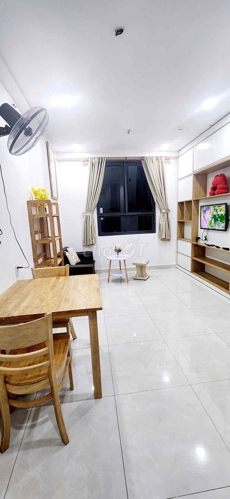 Самая дешёвая аренда квартиры в Saigon Intela, 2 спальни, 50 м², 5,5 млн/месяц