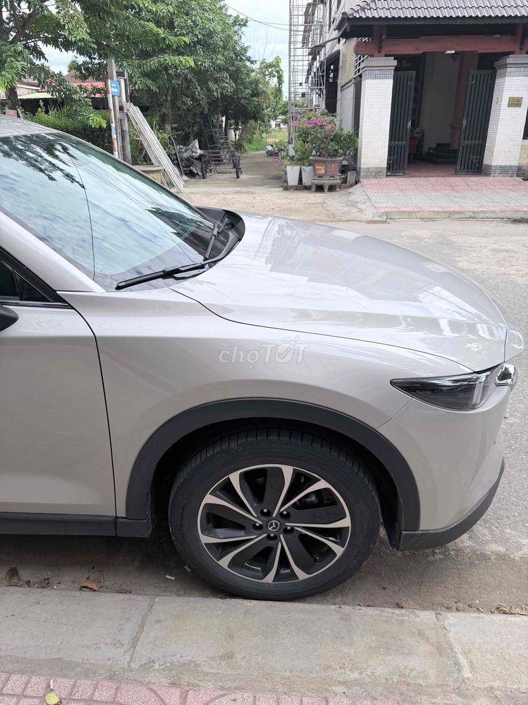 Mazda CX5 Luxury 13000 км Серый