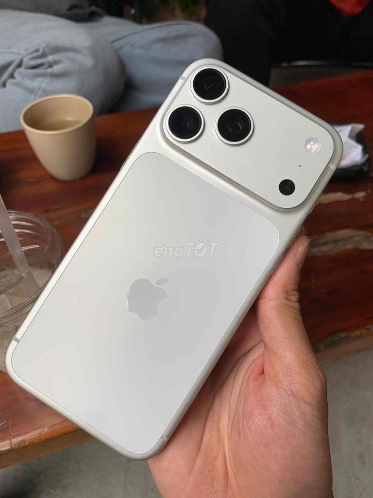 Apple iPhone 17 Pro Max 256GB Bạc