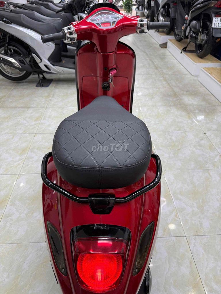 Фото 2: Piaggio Vespa Sprint iget abs 2020 Đỏ candy