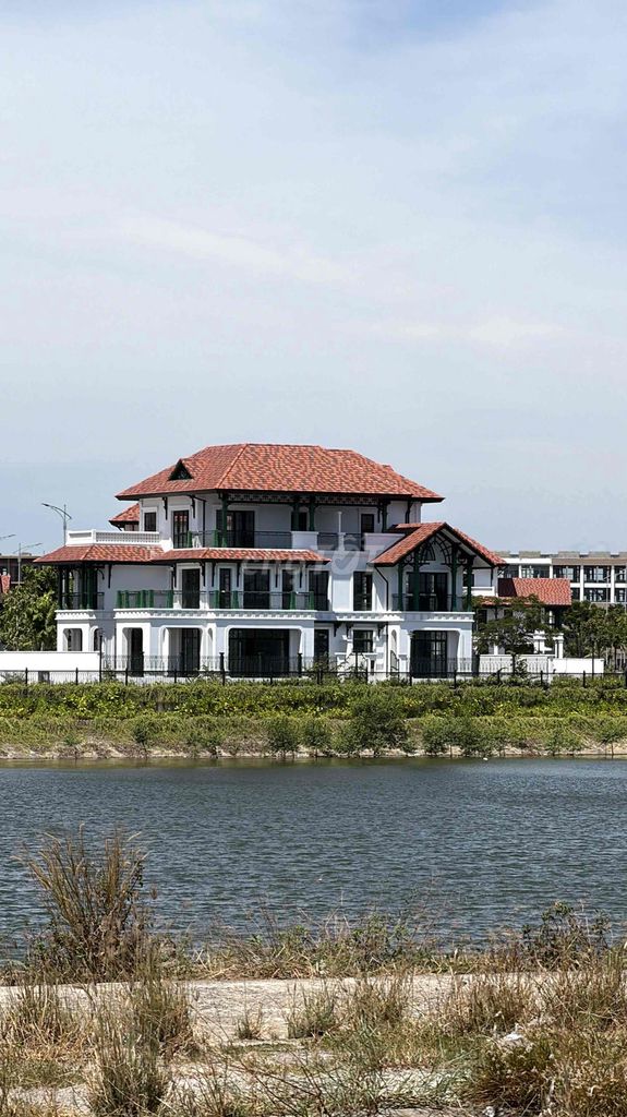 Продажа супер-виллы на Алмазном острове Дананг